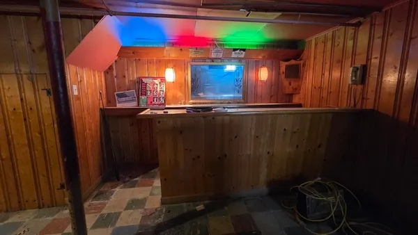 $275,900 | 55 Grandview Avenue, Worcester, MA 01603