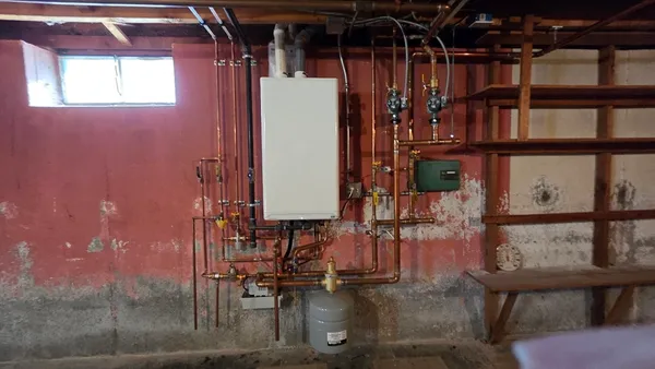 $275,900 | 55 Grandview Avenue, Worcester, MA 01603