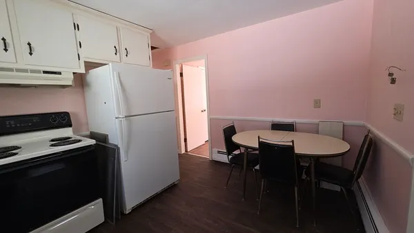 $275,900 | 55 Grandview Avenue, Worcester, MA 01603