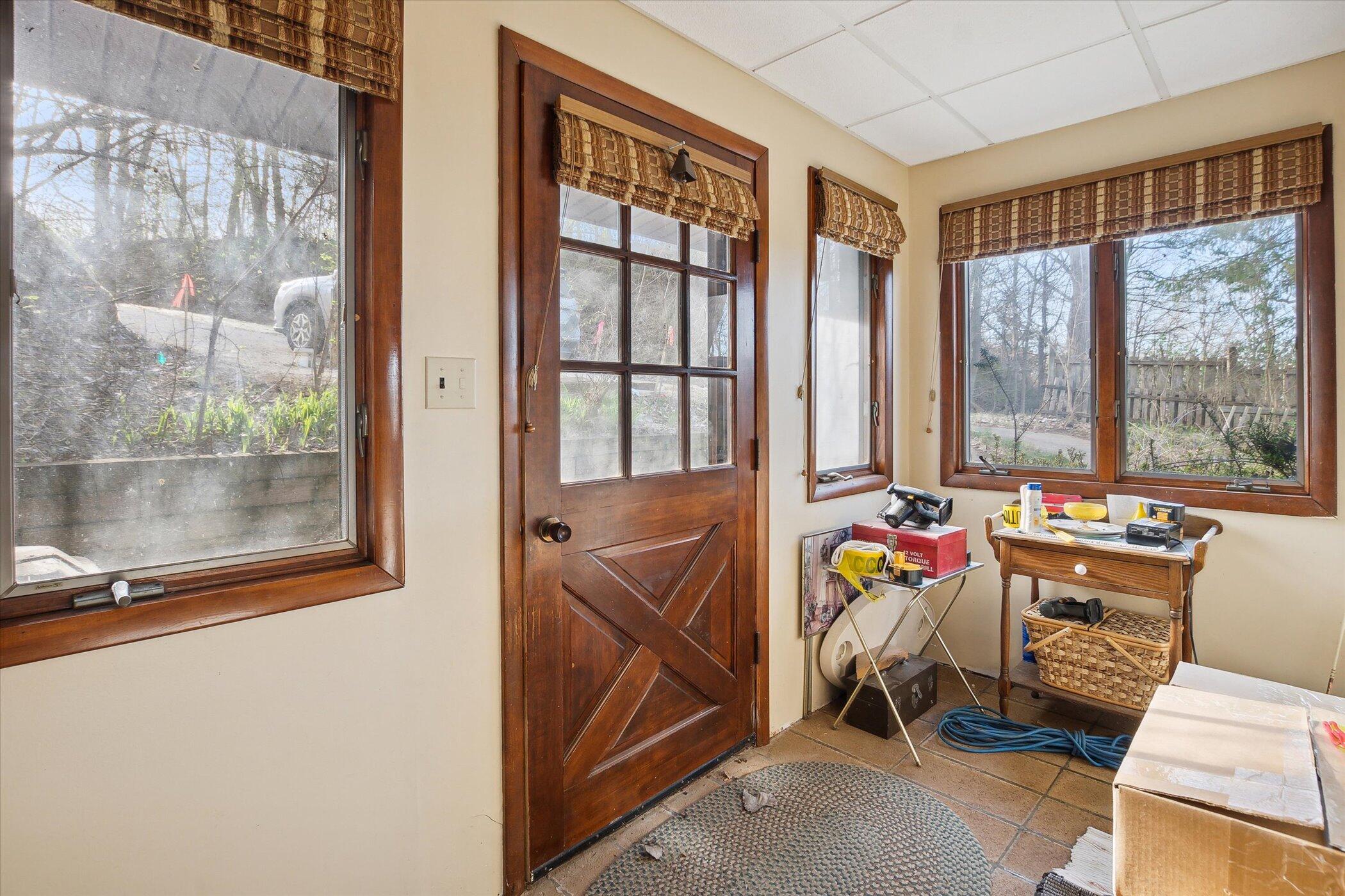 296 Island Lake Road Chelsea, MI 48118 - Photo 8 of 47 08-296-Island-Lake-Rd-WindowStill-01