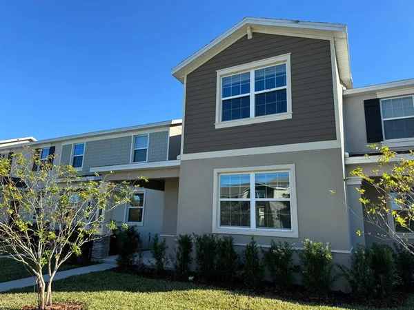 $2,900 | 8115 Sayings Drive, Winter Garden, FL 34787