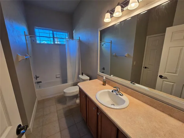 $2,500 | 8613 Southwest 76th Place, Gainesville, FL 32608