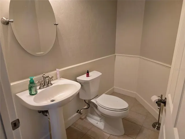 $2,500 | 8613 Southwest 76th Place, Gainesville, FL 32608