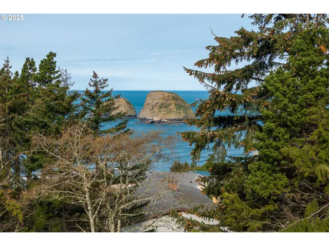 $165,000 | Pinewood, Oceanside, OR 97141