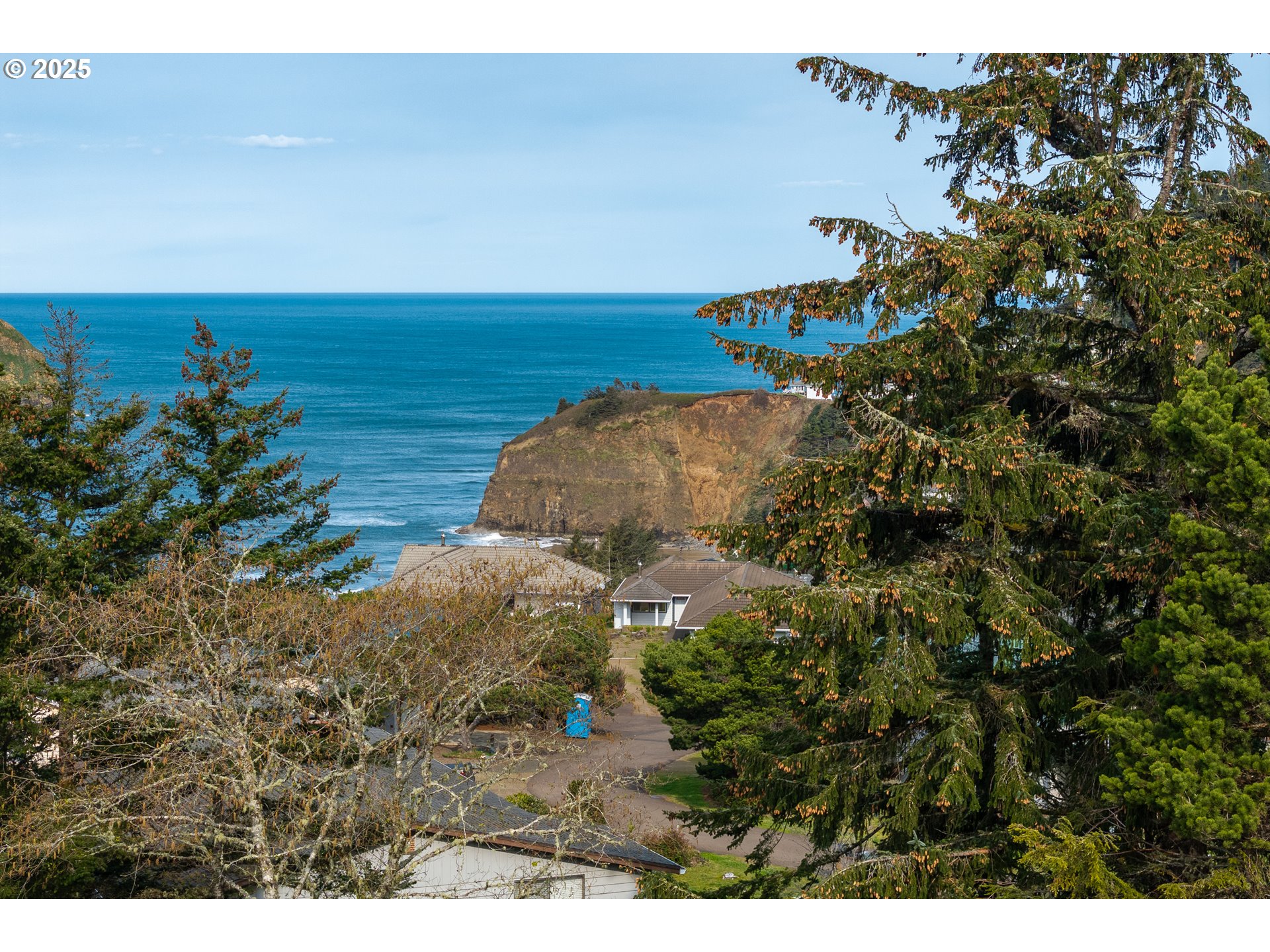 Pinewood Oceanside, OR 97141 - Photo 24 of 24