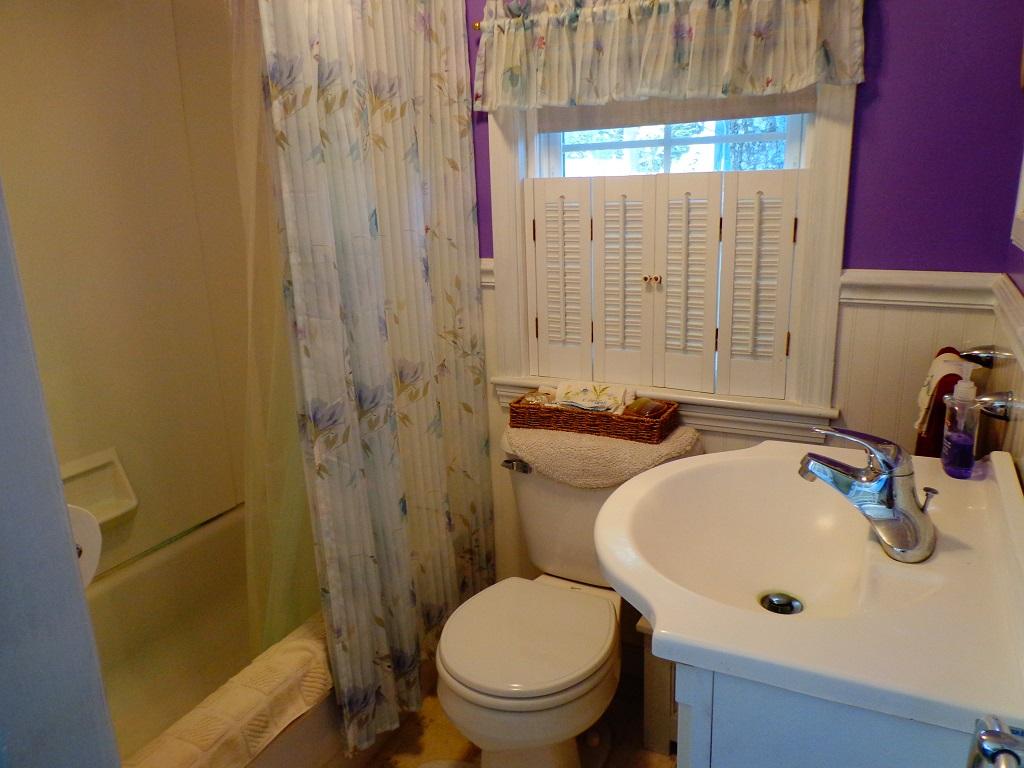 79 Riverside Drive Fremont, NH 03044 - Photo 16 of 25 Gallery Image 16