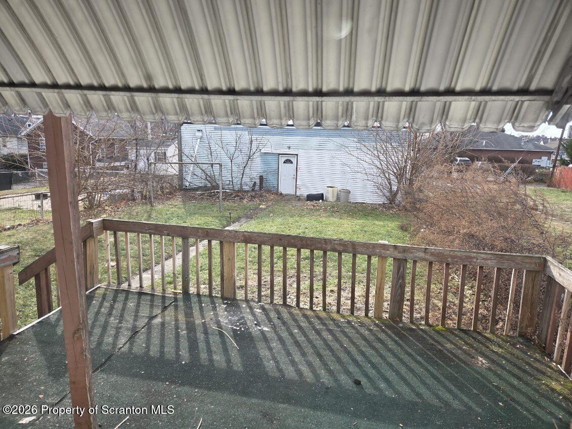 434 Hickory Street, Unit 2 Scranton, PA 18505 - Photo 15 of 17 Back Deck