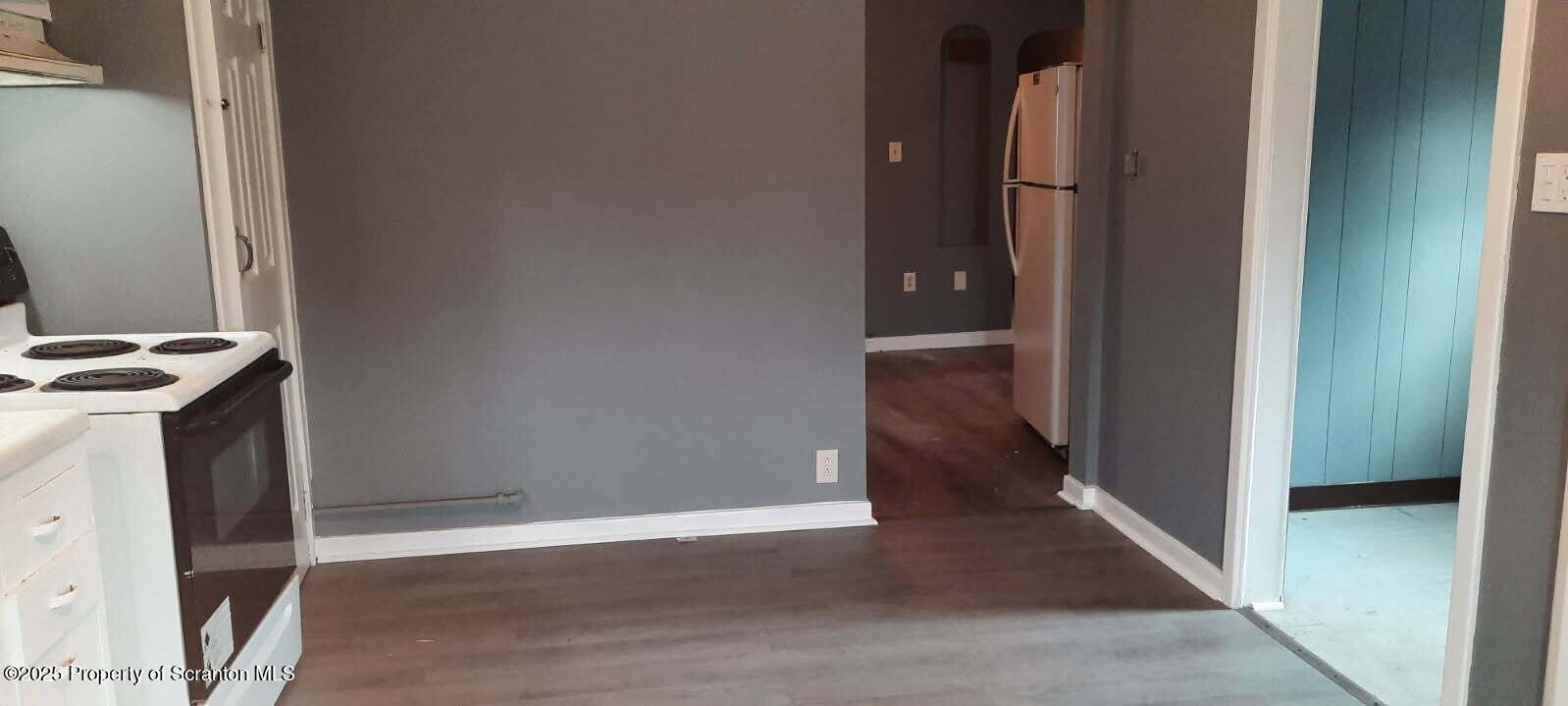 434 Hickory Street, Unit 2 Scranton, PA 18505 - Photo 6 of 17 Kitchen