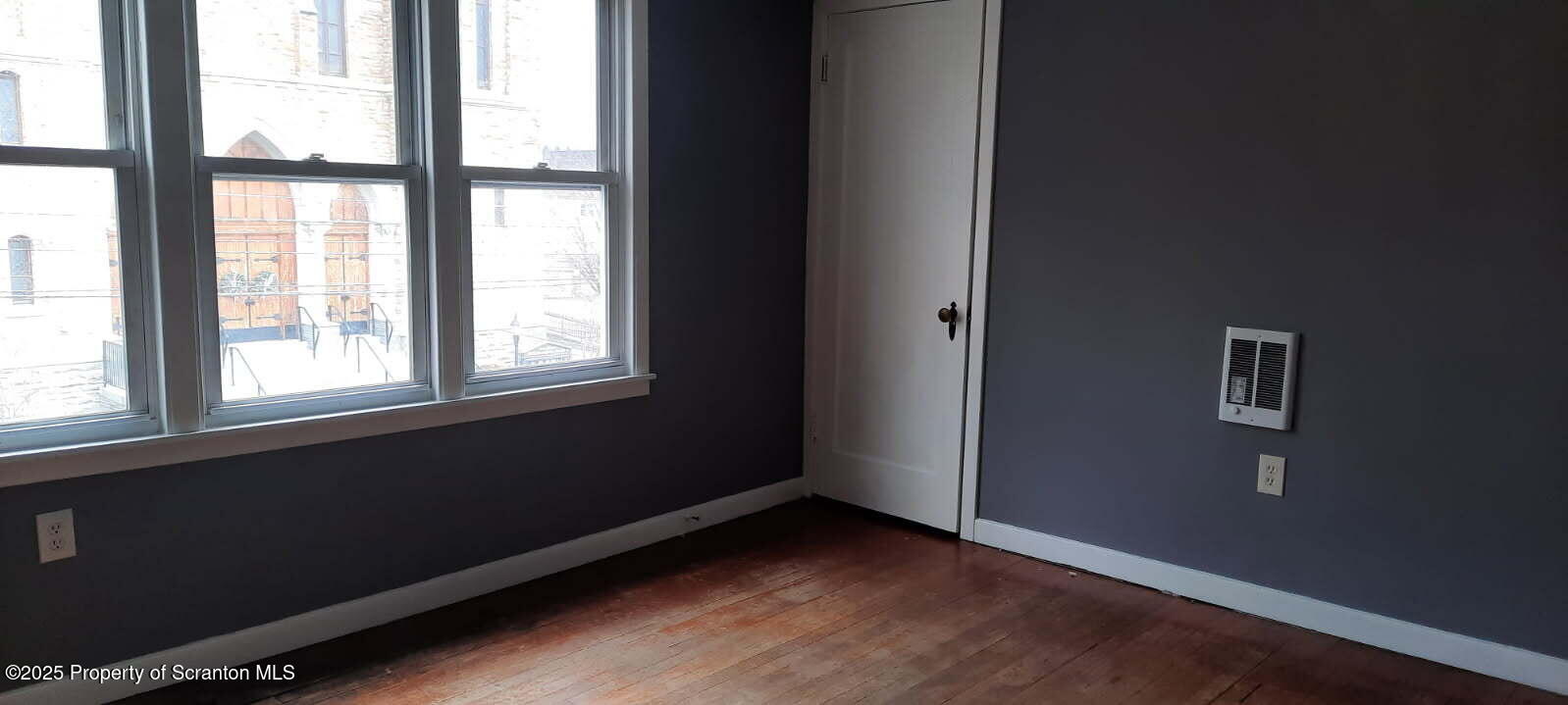 434 Hickory Street, Unit 2 Scranton, PA 18505 - Photo 7 of 17 Bedroom 1