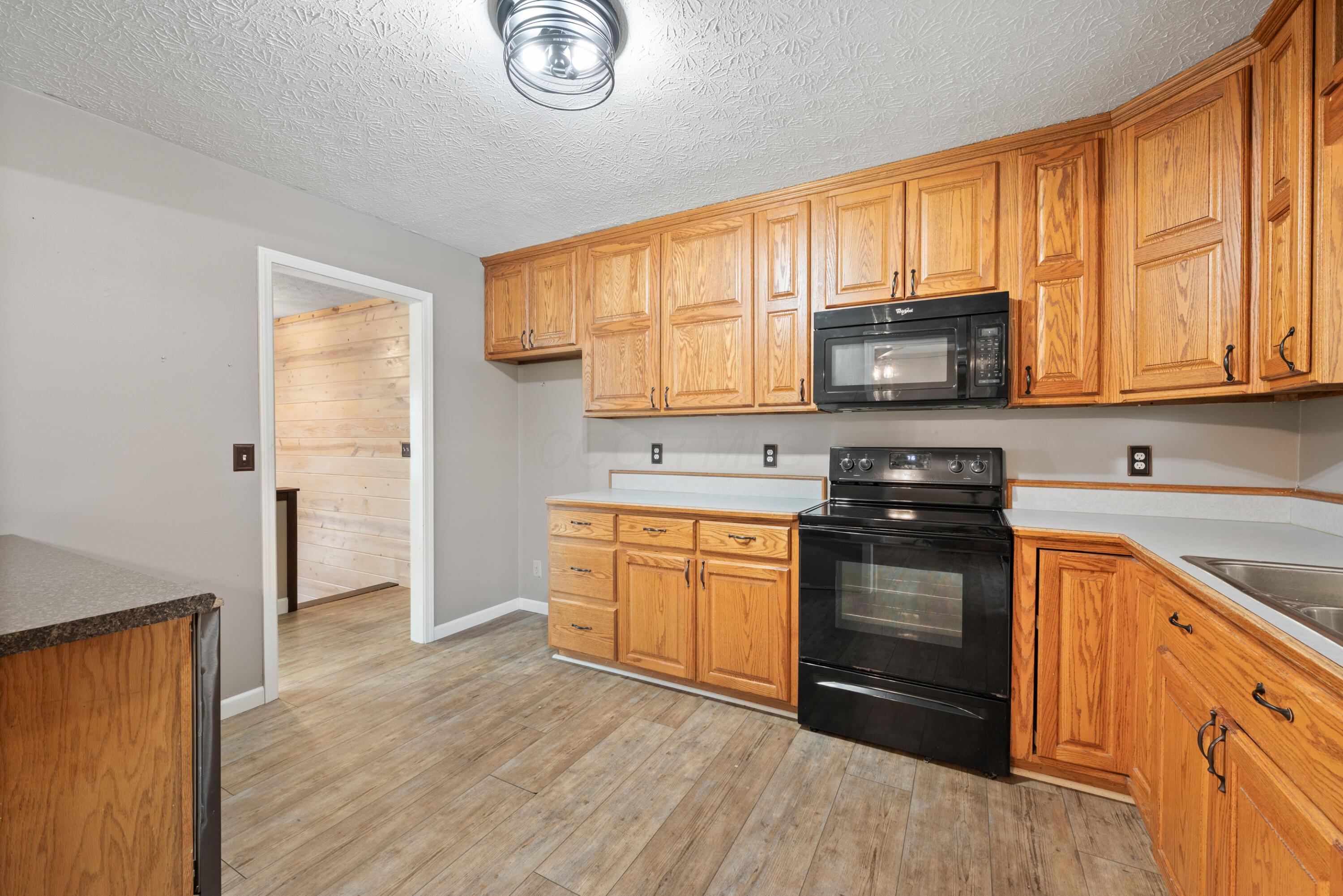 34230 Ingels Road Pomeroy, OH 45769 - Photo 7 of 27 SPS_7927