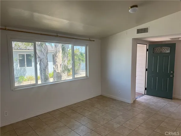$3,400 | 2212 Placentia Avenue, Unit A, Costa Mesa, CA 92627
