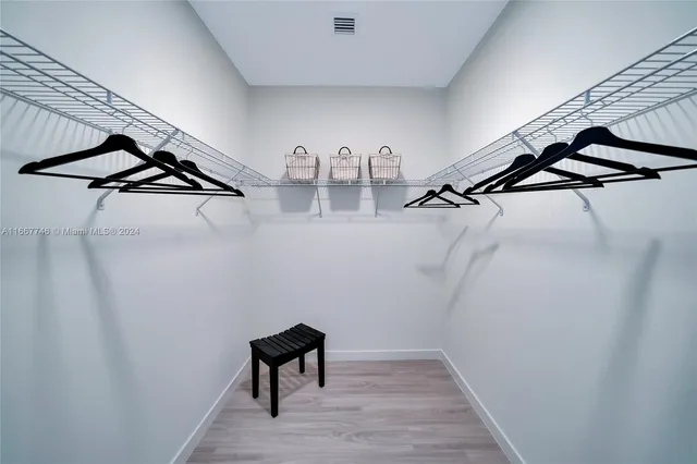 $3,314 | 1809 Jackson Street, Unit 504, Hollywood, FL 33020