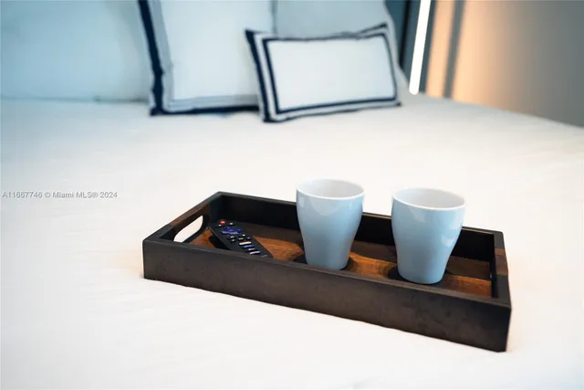 $3,314 | 1809 Jackson Street, Unit 504, Hollywood, FL 33020