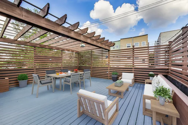 $784,000 | 1445 North Rockwell Street, Unit 1, Chicago, IL 60622