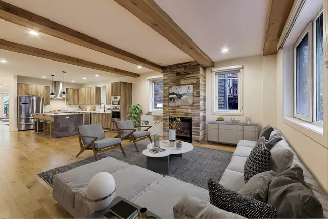 $784,000 | 1445 North Rockwell Street, Unit 1, Chicago, IL 60622