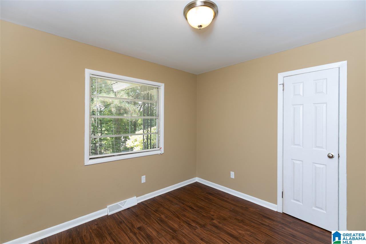 706 Biscayne Drive Birmingham, AL 35206 - Photo 3 of 27