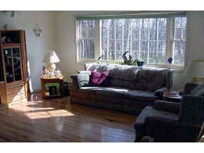 79 A Robinson Road, Unit 79 Hudson, NH 03051 - Photo 2 of 9