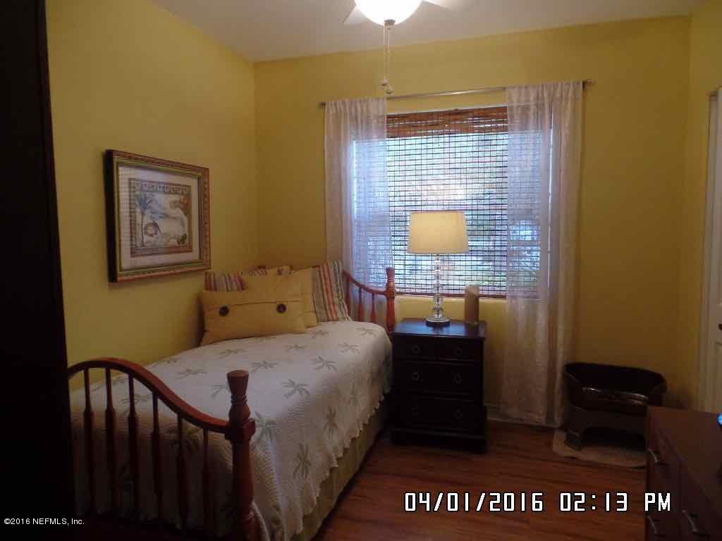 5656 Graywood Road Jacksonville, FL 32207 - Photo 20 of 39 Bedroom 3