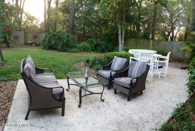 5656 Graywood Road Jacksonville, FL 32207 - Photo 30 of 39 Outdoor Living
