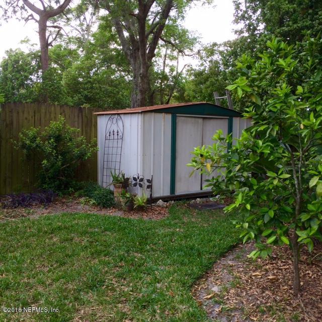 5656 Graywood Road Jacksonville, FL 32207 - Photo 31 of 39 Backyard Shed
