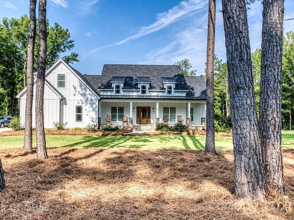 2085 Kingsburry Road York, SC 29745 - Photo 1 of 47 Gallery Image 1