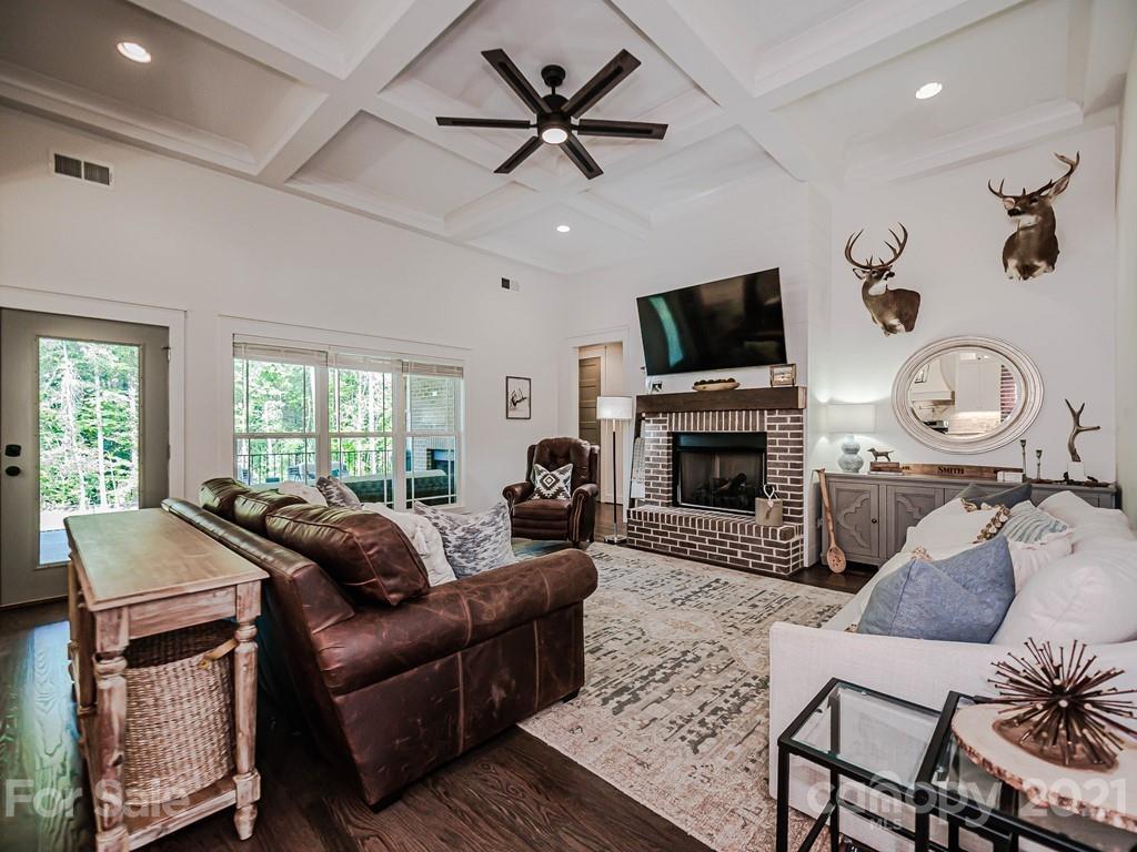2085 Kingsburry Road York, SC 29745 - Photo 12 of 47 Gallery Image 12