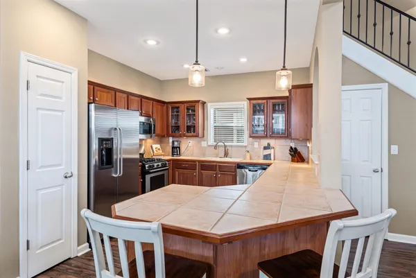 $375,000 | 1254 Isle Pointe Drive, Memphis, TN 38103