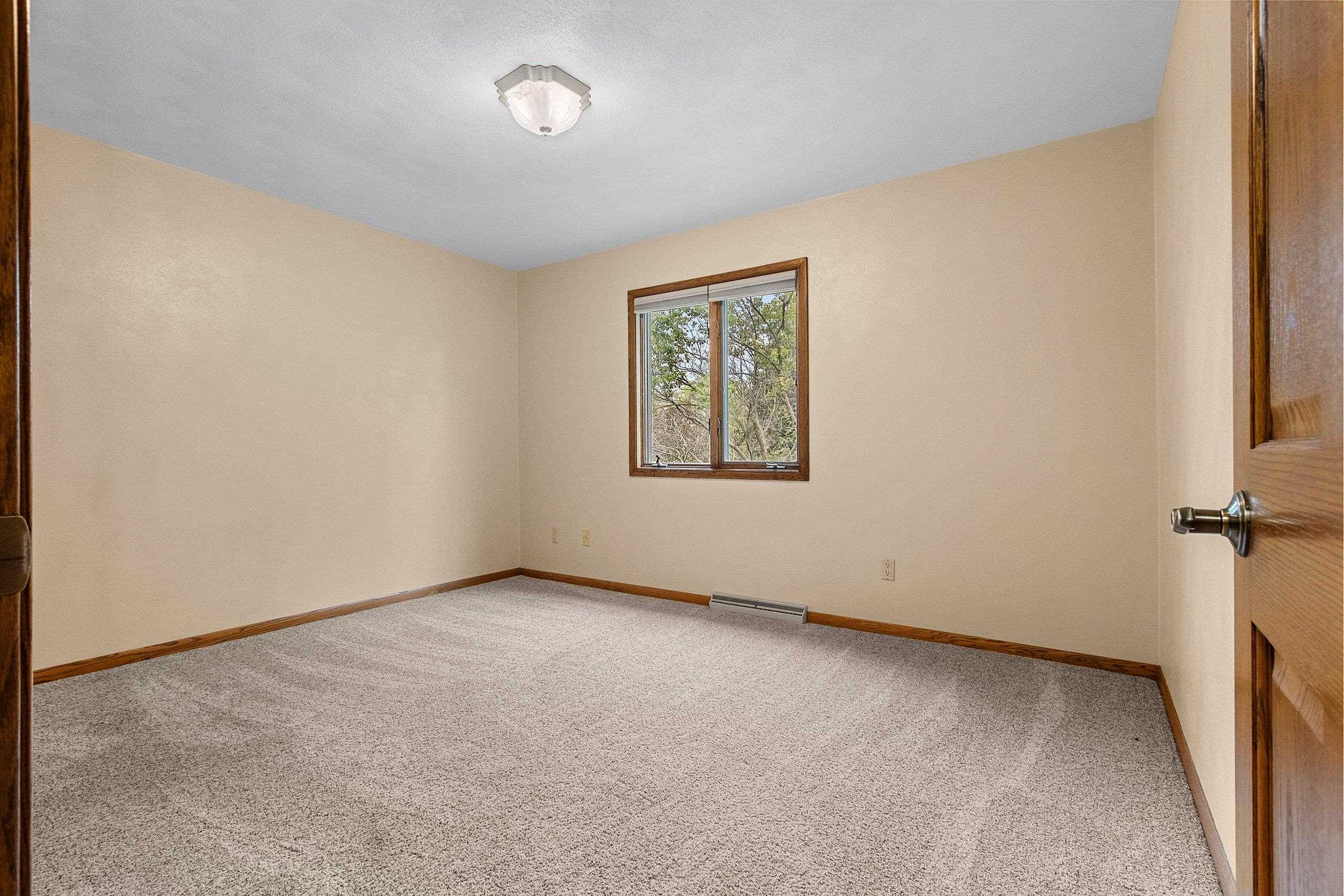 151 Harrys Gateway Appleton, WI 54914 - Photo 38 of 78