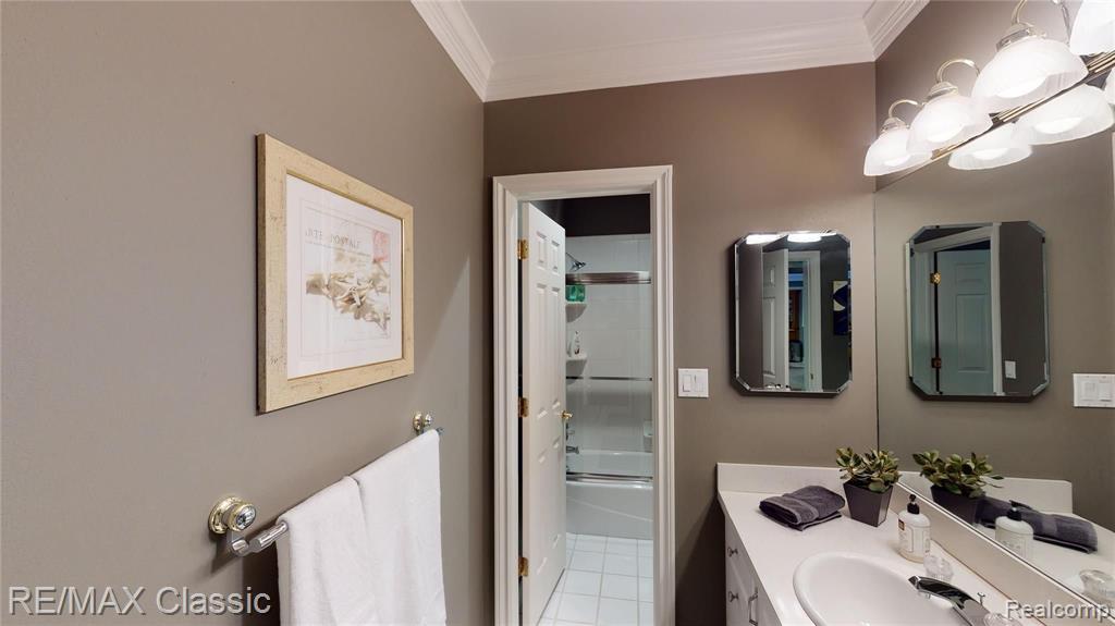 8650 Ridge Road Canton, MI 48187 - Photo 57 of 88