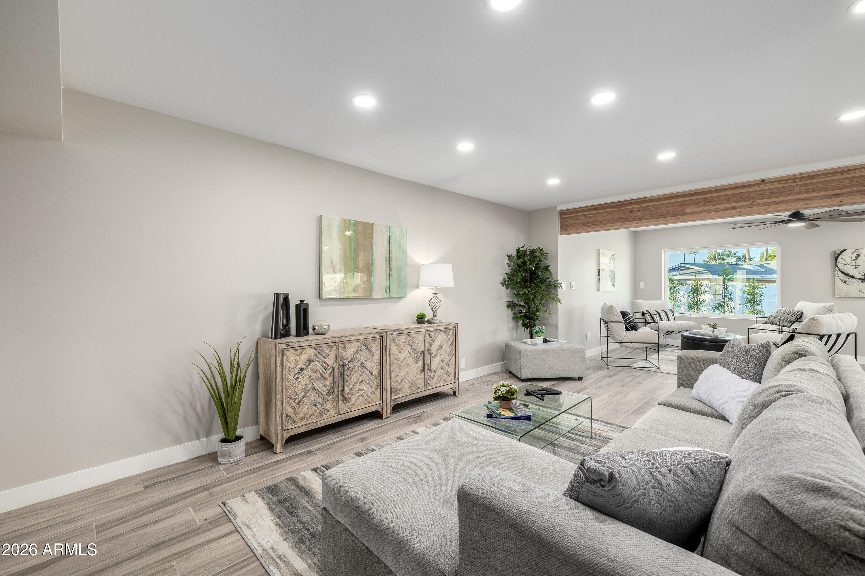 6 East Piping Rock Road Phoenix, AZ 85022 - Photo 19 of 82 P - 19