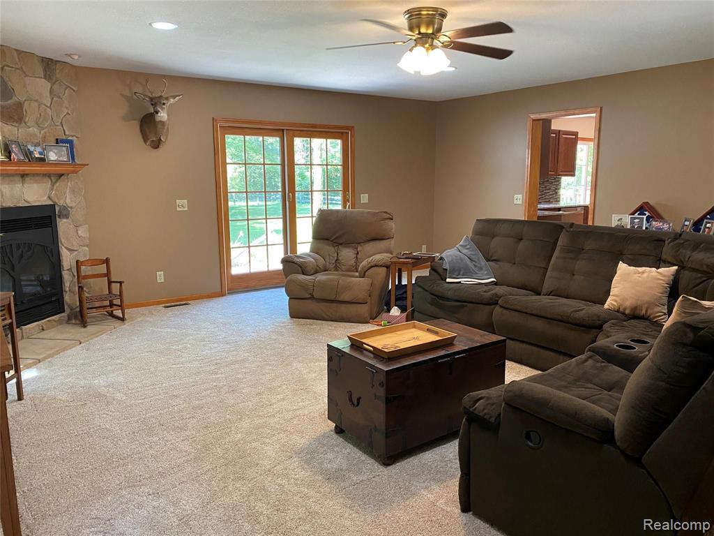 1451 Yensch Road Dundee, MI 48131 - Photo 8 of 35
