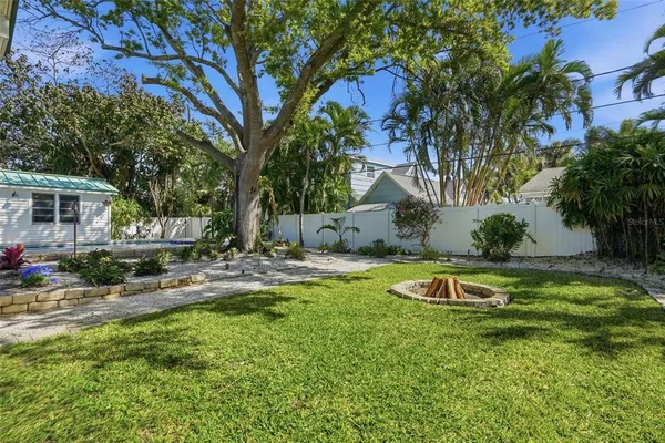 $8,000 | 759 Lantana Avenue, Clearwater, FL 33767
