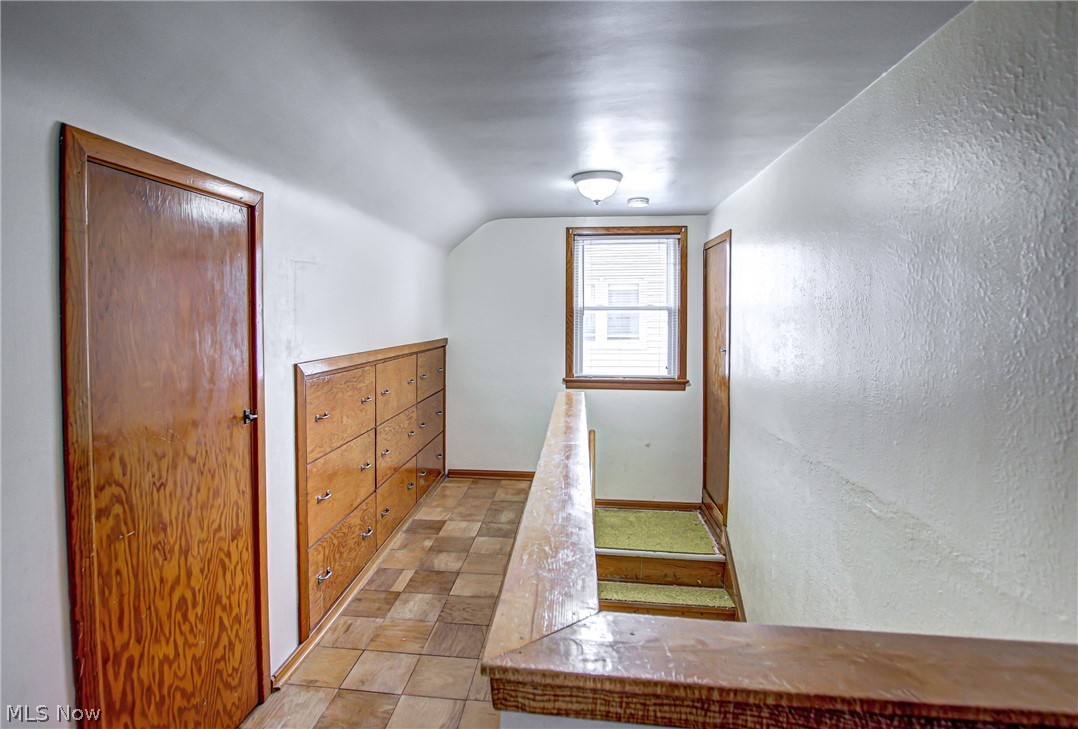 6017 Ackley Road Parma, OH 44129 - Photo 15 of 33 Gallery Image 15