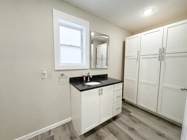 $249,900 | 514 East Hampden Avenue, Fergus Falls, MN 56537