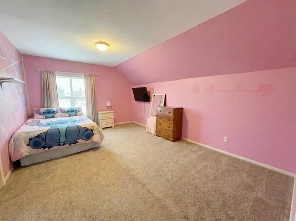 $249,900 | 514 East Hampden Avenue, Fergus Falls, MN 56537