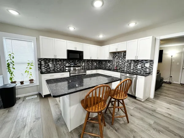 $249,900 | 514 East Hampden Avenue, Fergus Falls, MN 56537