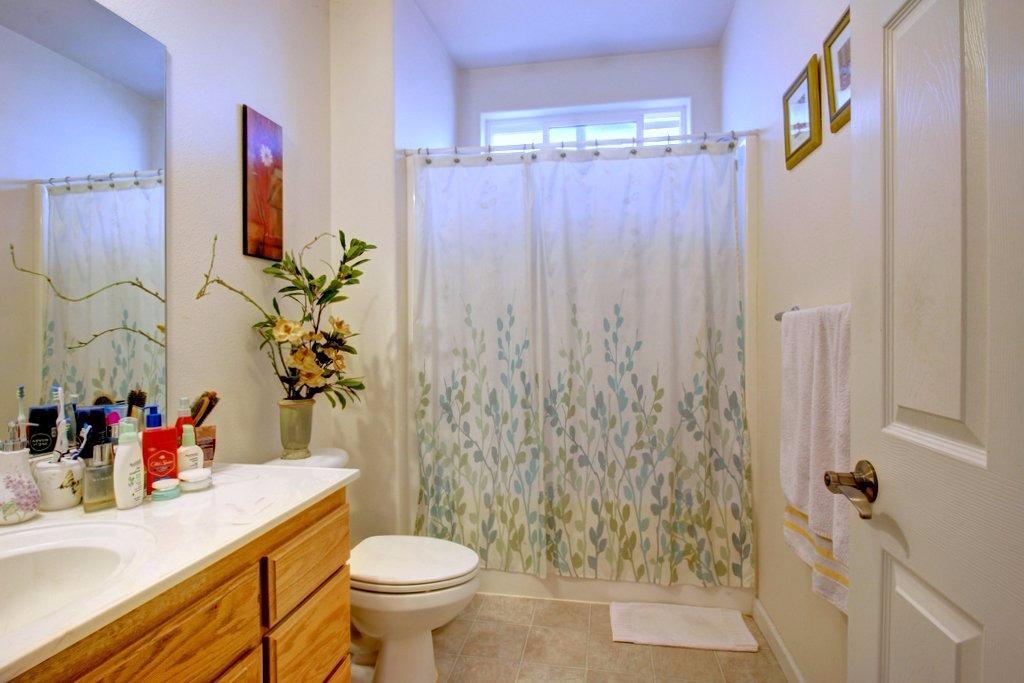 339 Ridgeway Avenue Central Point, OR 97502 - Photo 9 of 19 Additional Photo