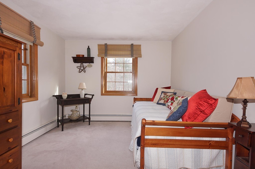 10 Braeburn Road Chelmsford, MA 01824 - Photo 14 of 20 Gallery Image 14