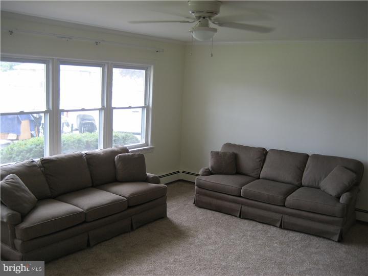 21 Canal Road Levittown, PA 19057 - Photo 14 of 23 Living Room