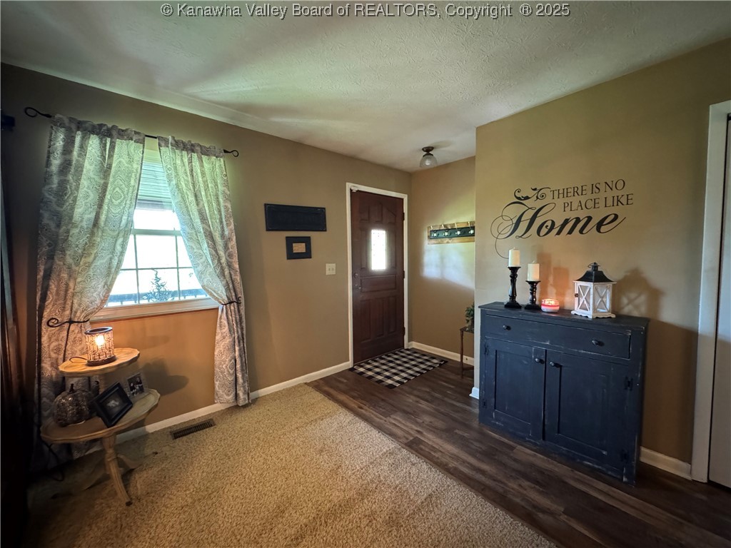 3902 Poca River Road South Poca, WV 25159 - Photo 4 of 49 Foyer