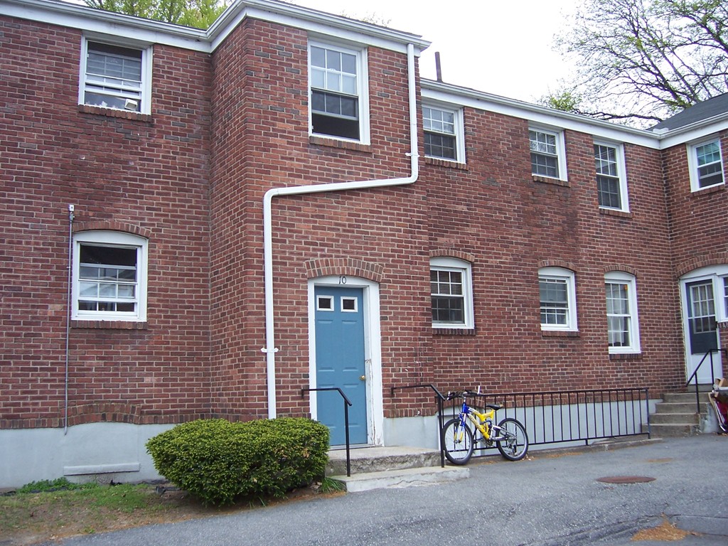 10 Colony Road, Unit 2A West Springfield, MA 01089 - Photo 2 of 6 Gallery Image 2