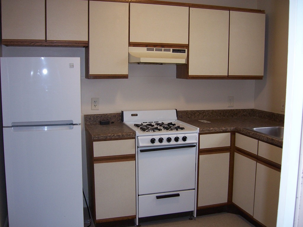 10 Colony Road, Unit 2A West Springfield, MA 01089 - Photo 4 of 6 Gallery Image 4