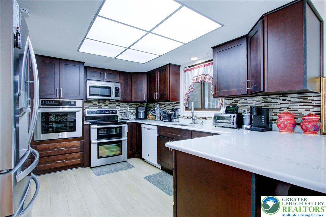 1778 Ritter Street Bethlehem, PA 18015 - Photo 4 of 78 Gallery Image 4
