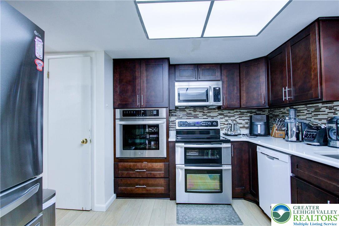 1778 Ritter Street Bethlehem, PA 18015 - Photo 6 of 78 Gallery Image 6