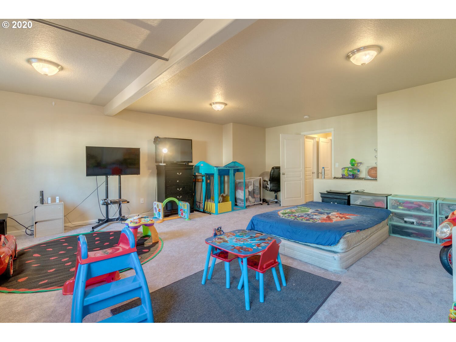 15605 Southwest Raphael Lane Tigard, OR 97224 - Photo 23 of 26 Gallery Image 23
