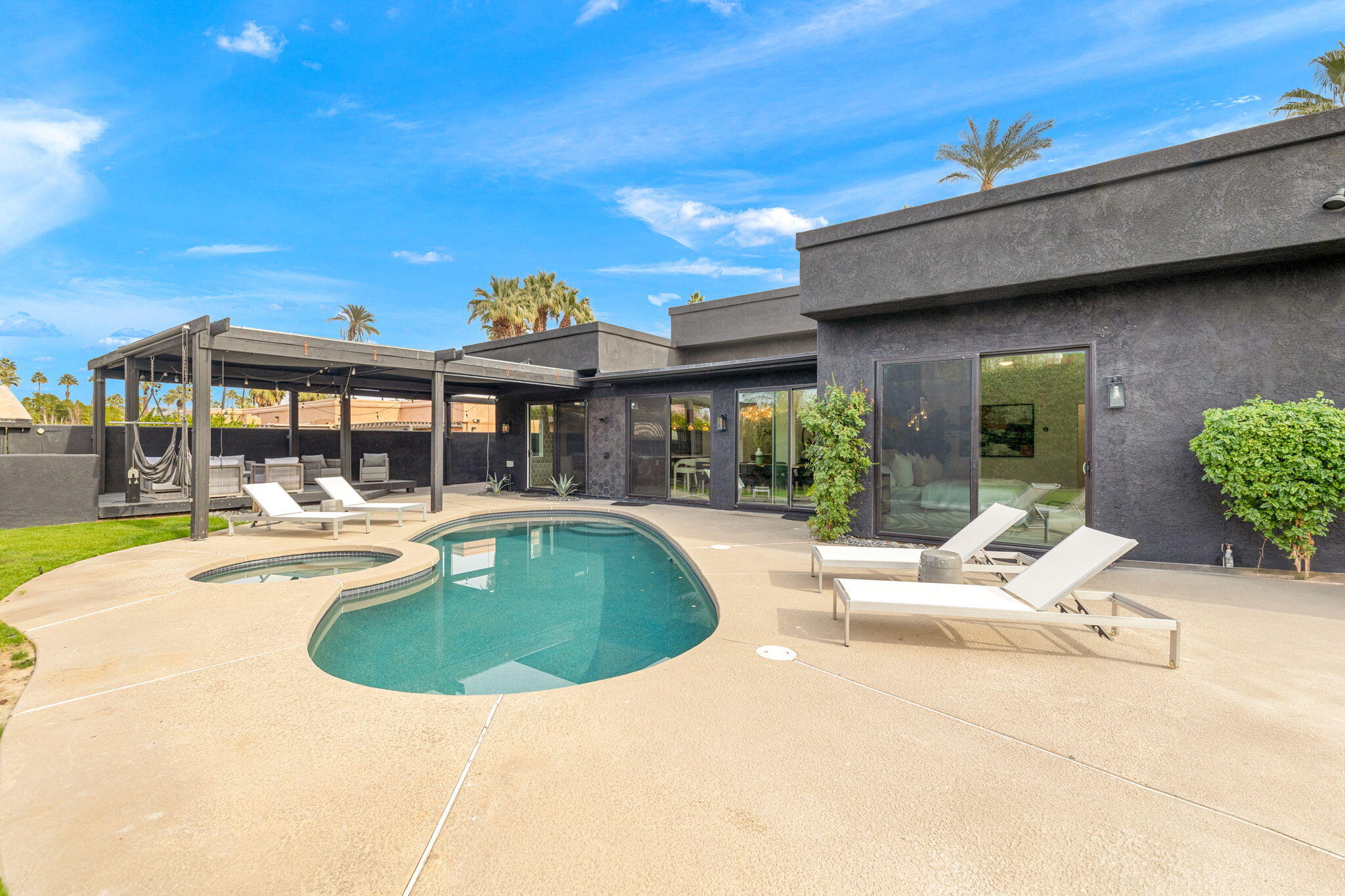 37011 Palmdale Road Rancho Mirage, CA 92270 - Photo 21 of 63 37-web-or-mls-8M4A7582
