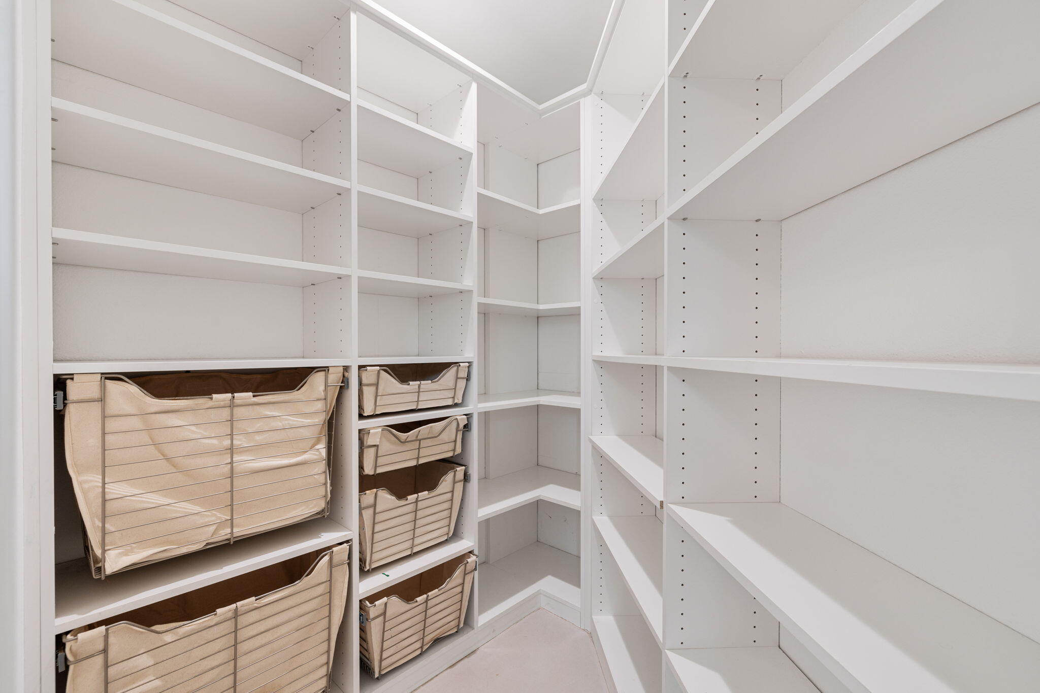 37011 Palmdale Road Rancho Mirage, CA 92270 - Photo 28 of 63 a view of an empty walk in closet