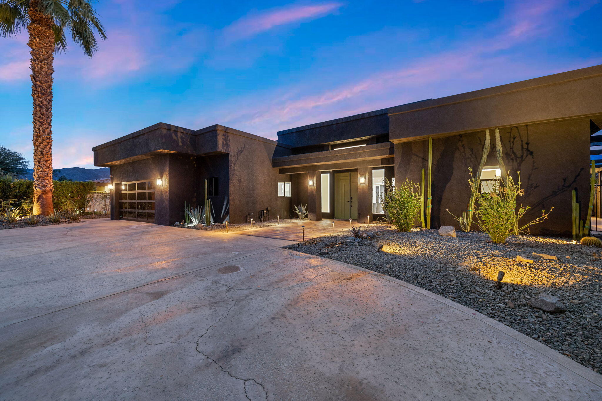 37011 Palmdale Road Rancho Mirage, CA 92270 - Photo 43 of 63 a view of a house with backyard and porch