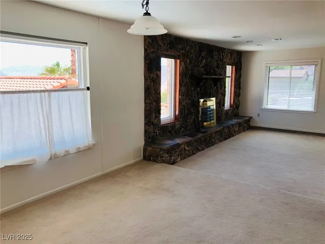 $2,200 | 728 Kendall Lane, Boulder City, NV 89005