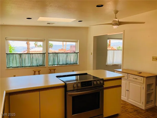 $2,200 | 728 Kendall Lane, Boulder City, NV 89005
